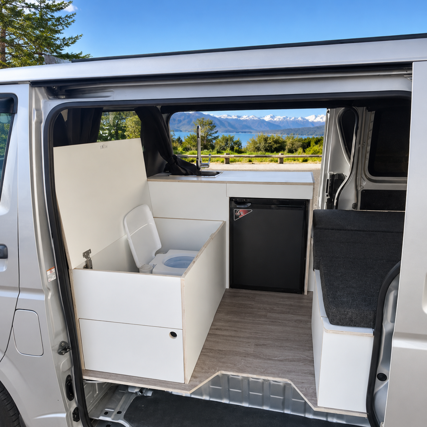 Toyota Hiace (Tapoi 153)