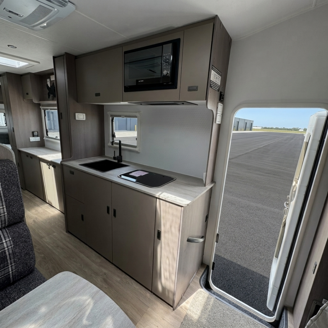 Destiny Motorhome (FA25-2) 2025
