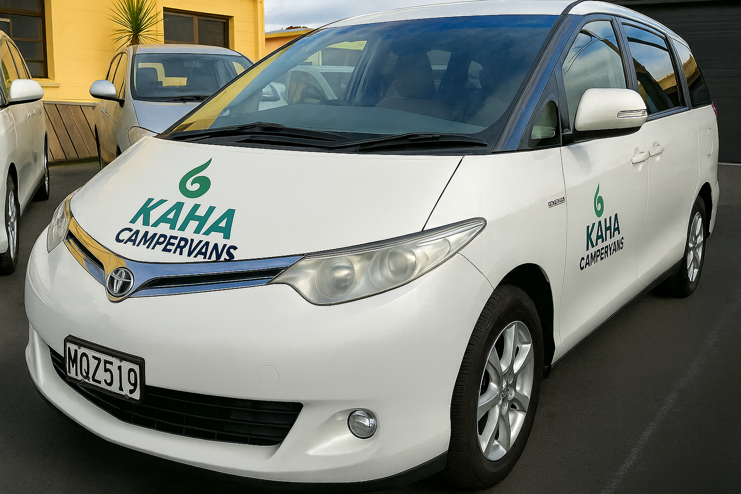 Toyota Estima (Hoi 648)