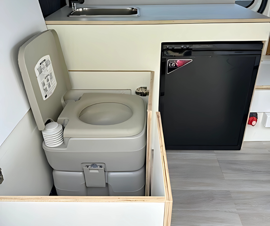 Toyota Hiace (Keri 587)