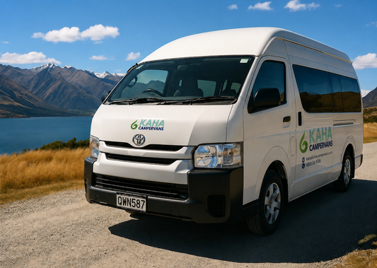 Toyota Hiace (Lee Roy 246)