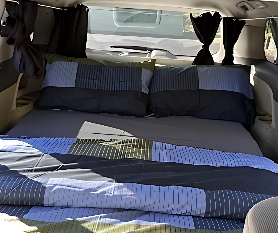 Toyota Estima (Mana 626)