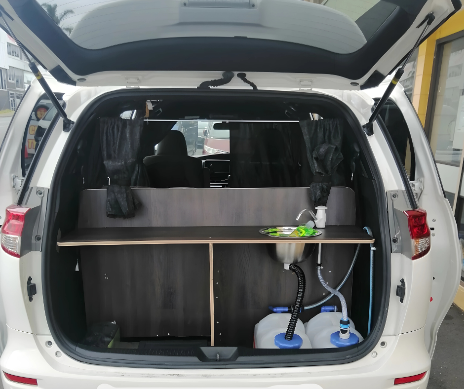 Toyota Estima (Notsukow 276)