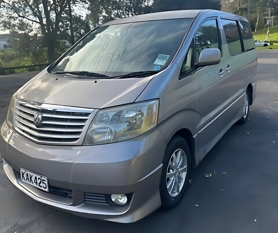 Toyota Alphard (Ranui 425)