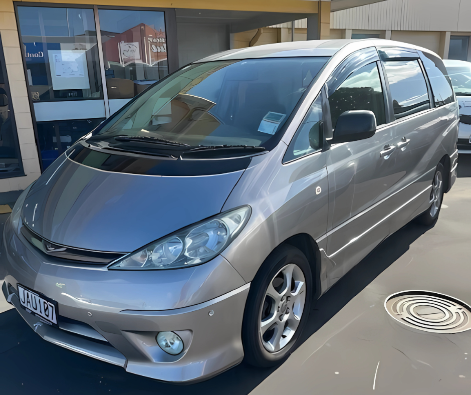 Toyota Estima (Tamaki 107)