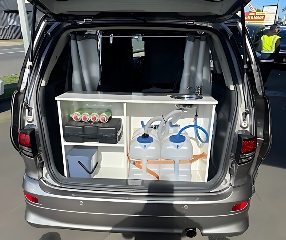 Toyota Estima (Tamaki 107)