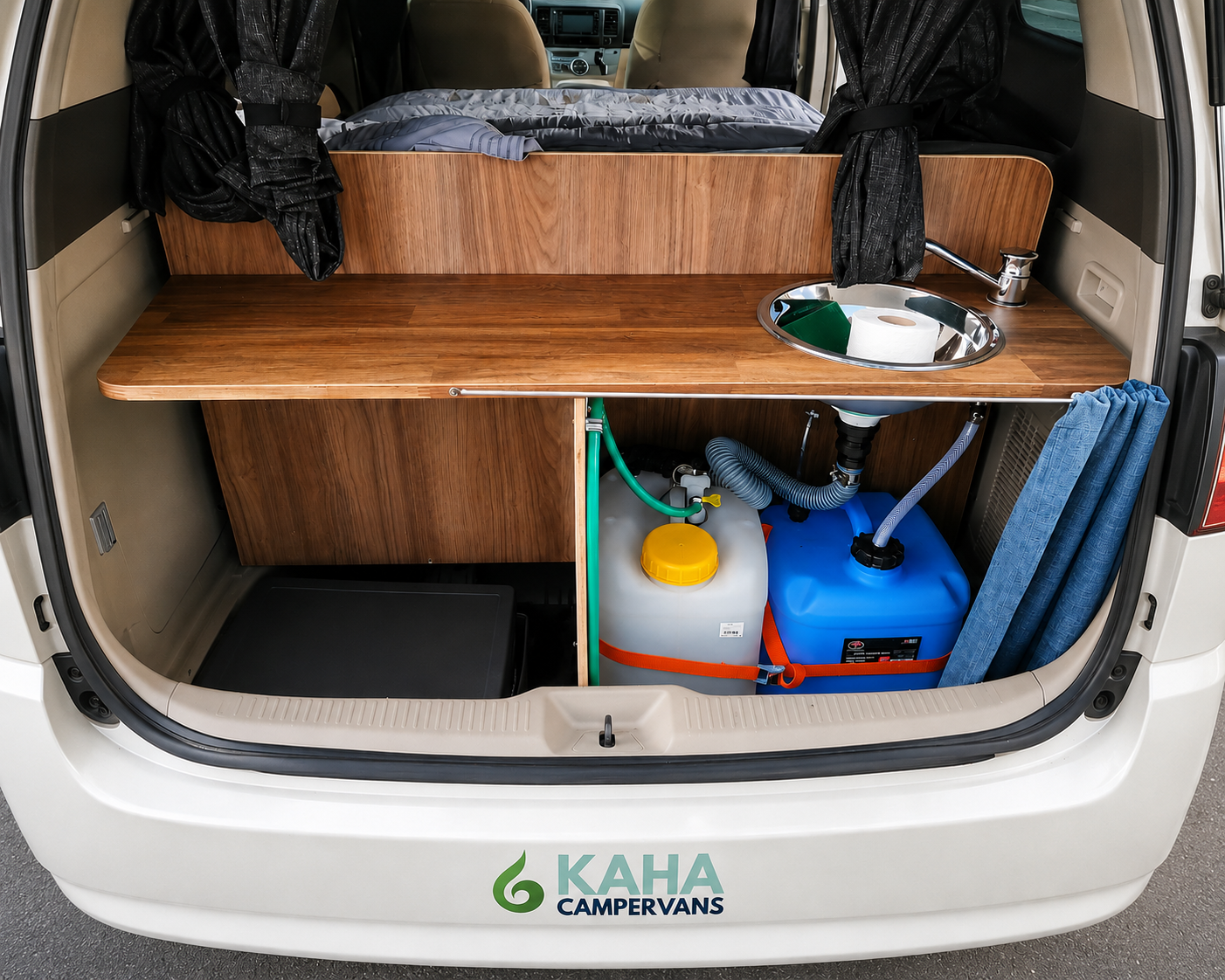 Toyota Estima (Estimator 2.0)