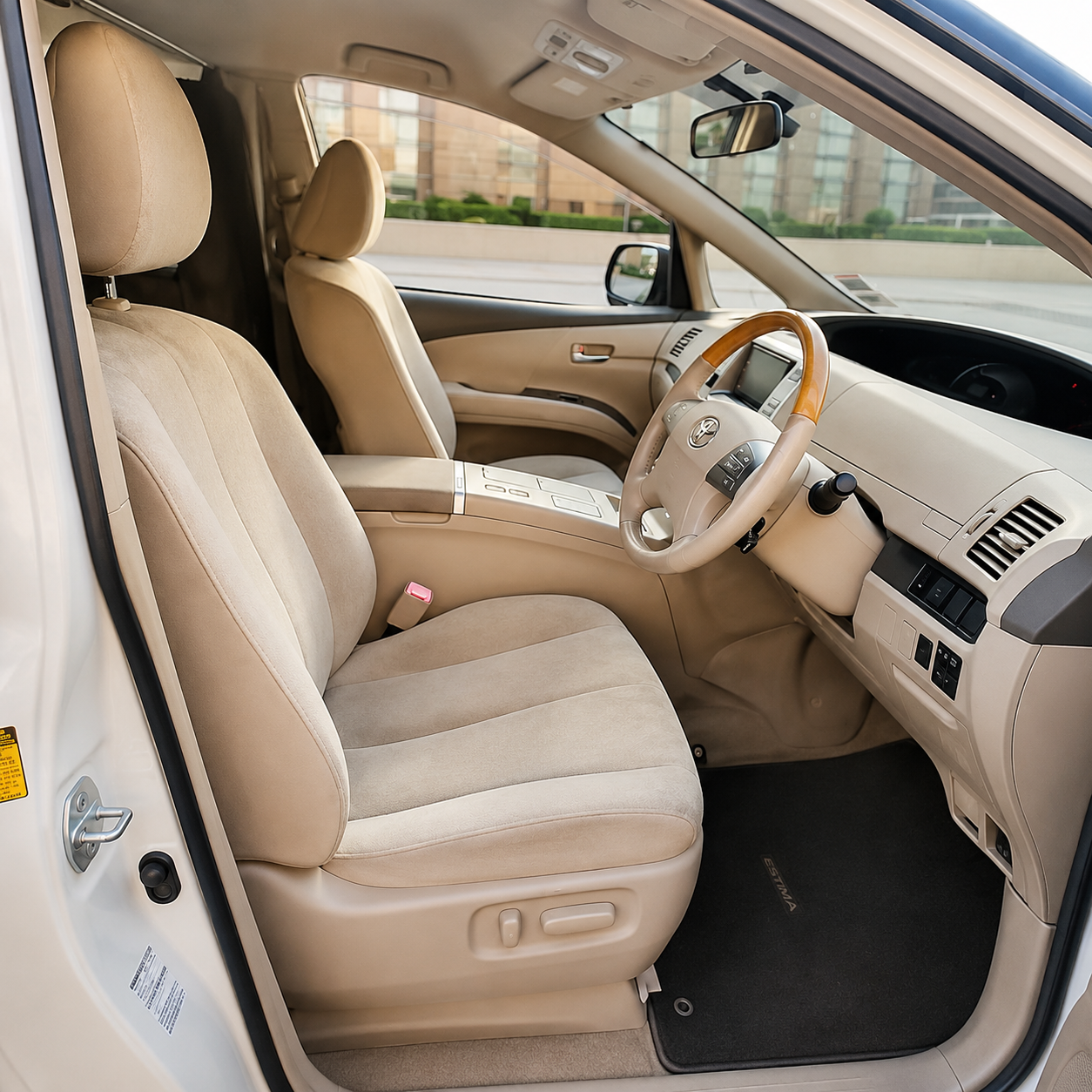 Toyota Estima (Estimator 80)