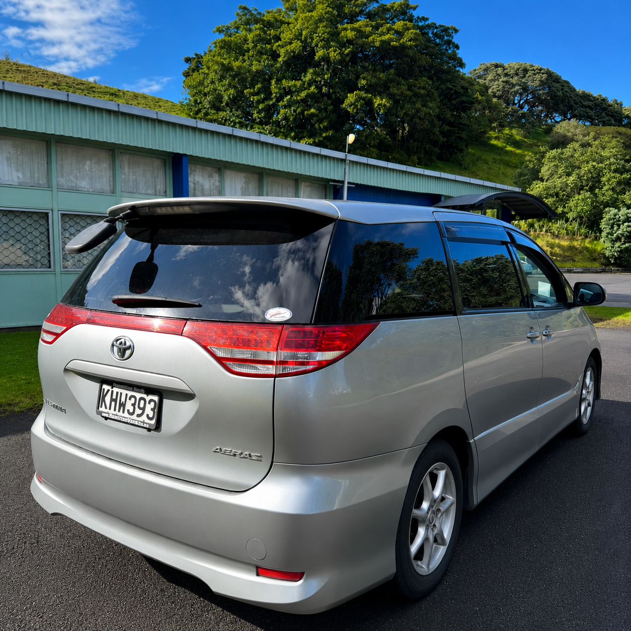 Toyota Estima (Ika 393)