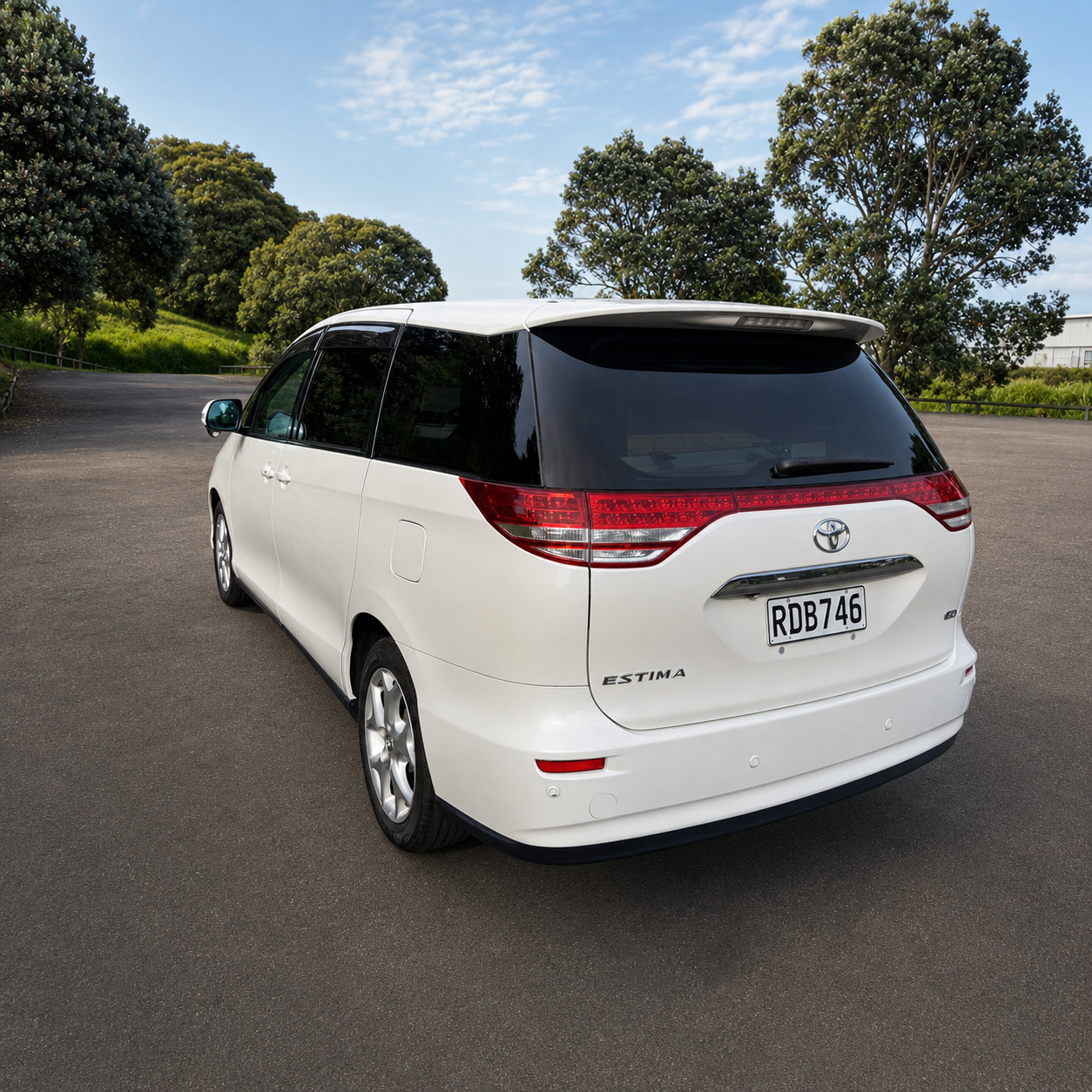 Toyota Estima (Tainui 746)