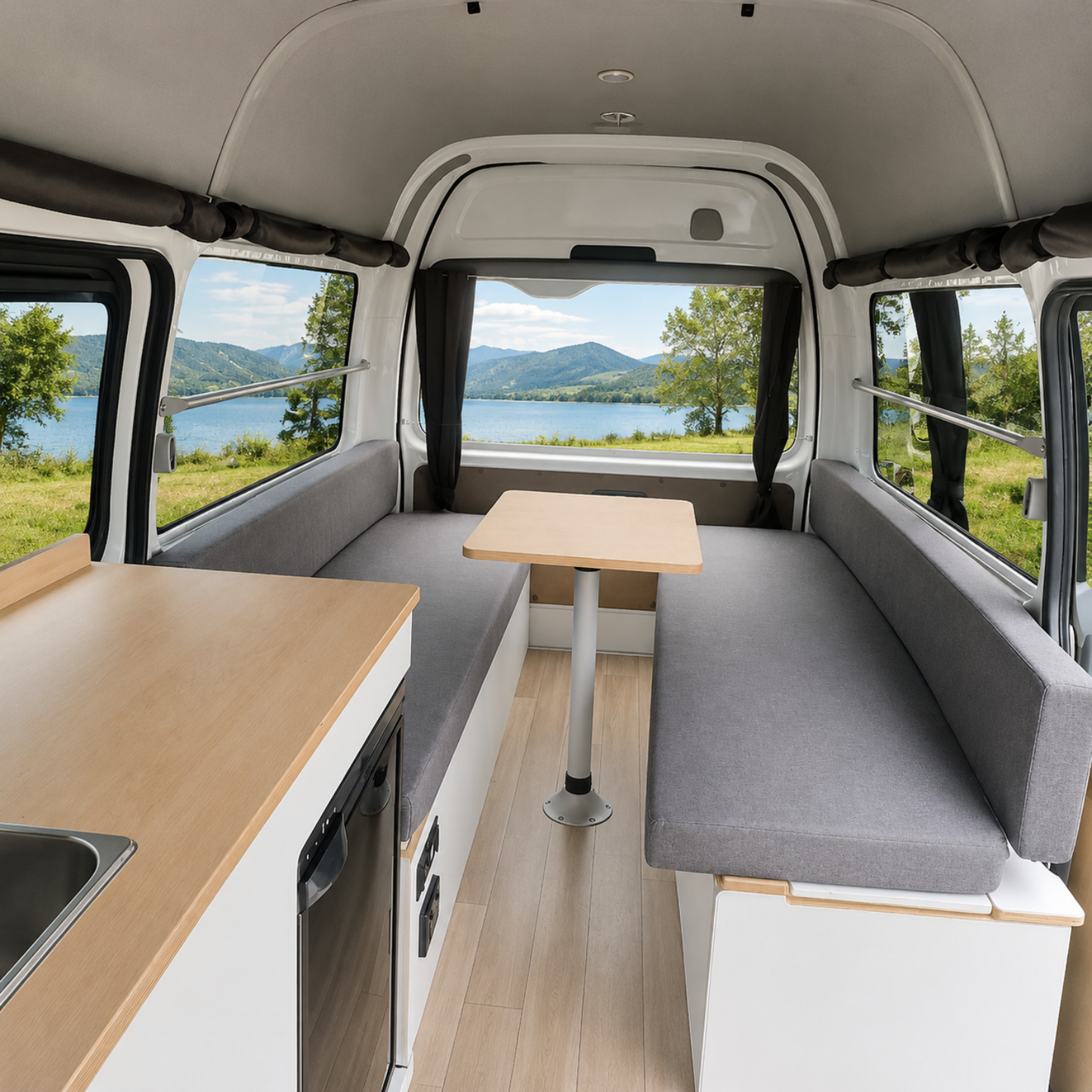 Toyota Hiace (Lee Roy 246)