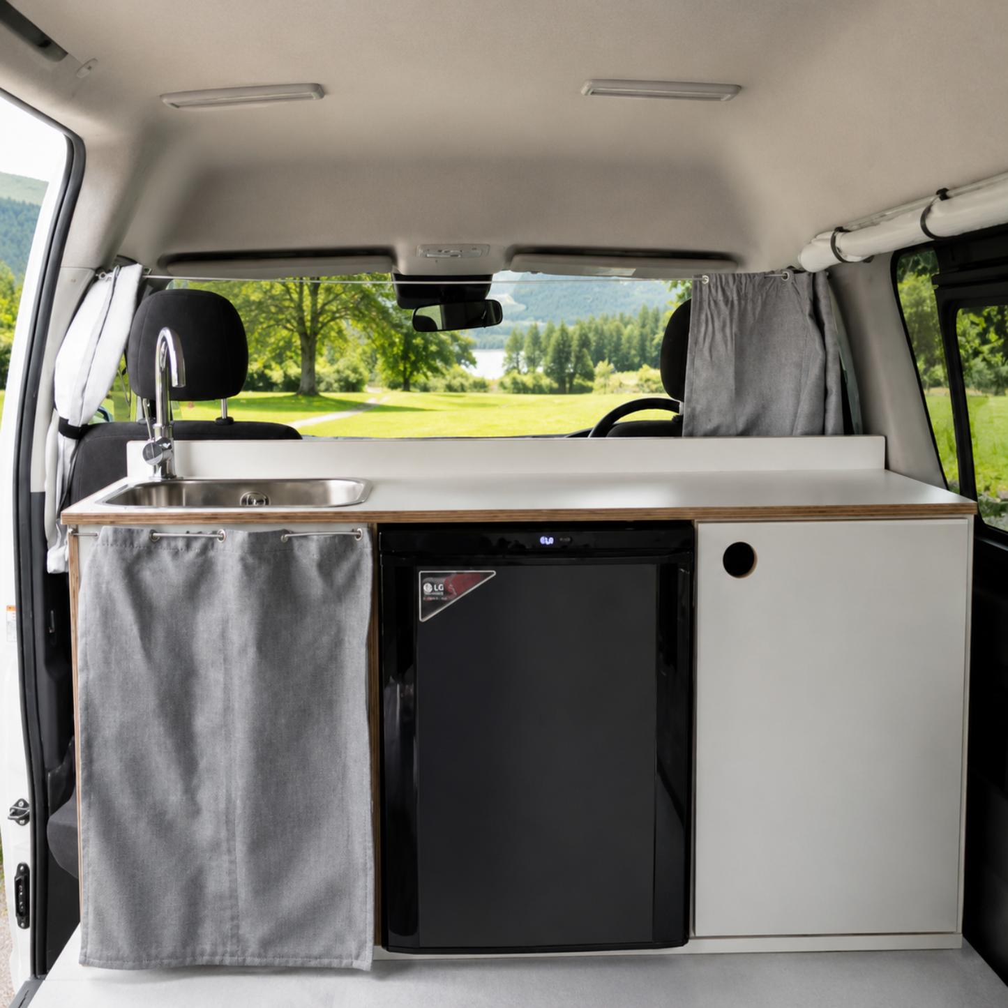 Toyota Hiace (RLT 8)