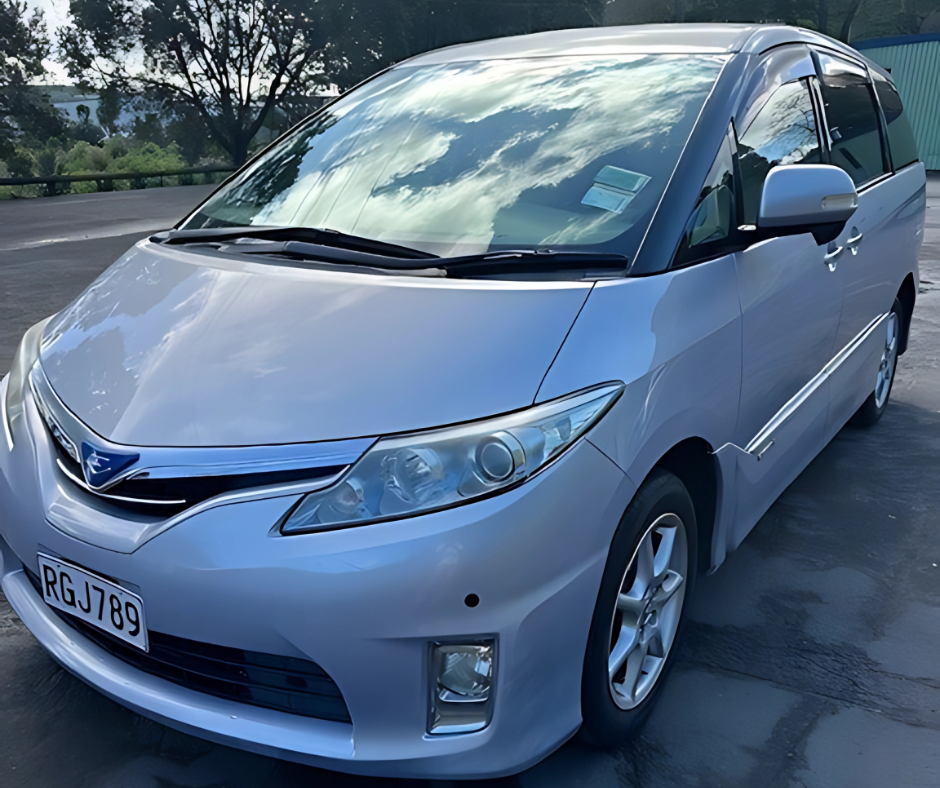 Toyota Estima (Waka 789)