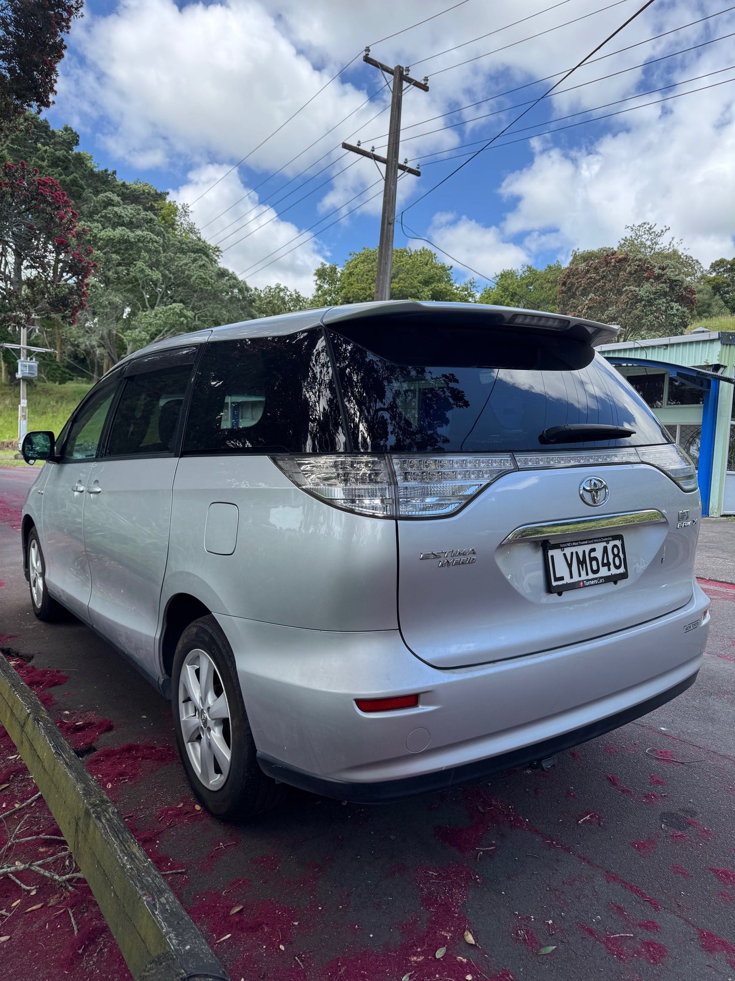 Toyota Estima (Hoi 648)